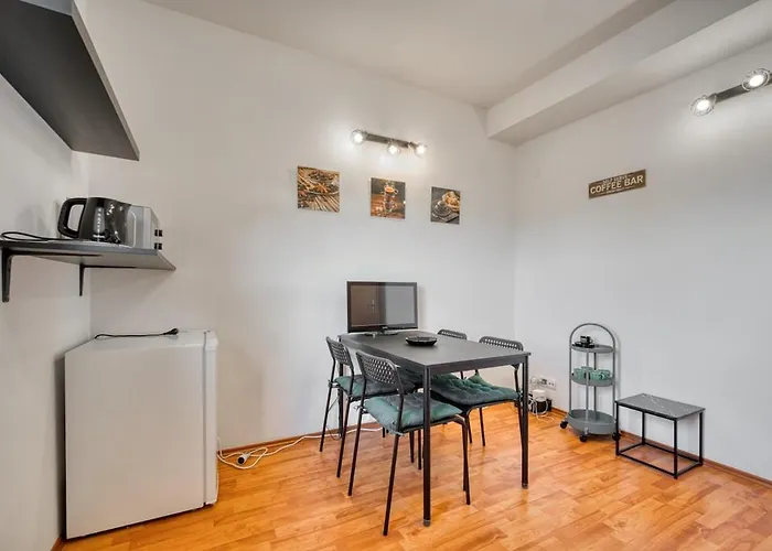 Spacious&bright Two-bedroom Apartamento Bratislava